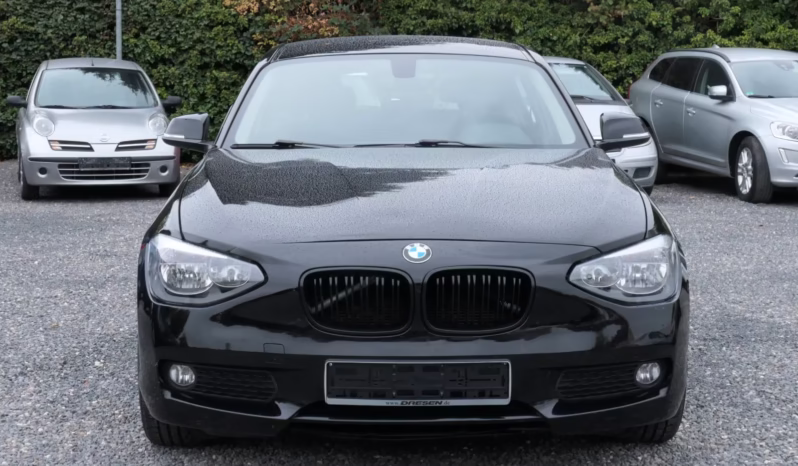 
								BMW 116 full									