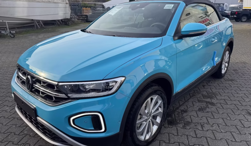 
								Volkswagen T-Roc full									