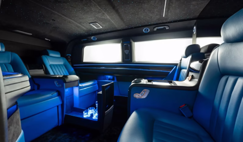 
								Mercedes-Benz V 250 full									