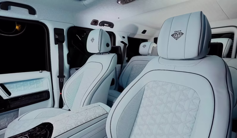 
								Mercedes-Benz G 63 AMG full									